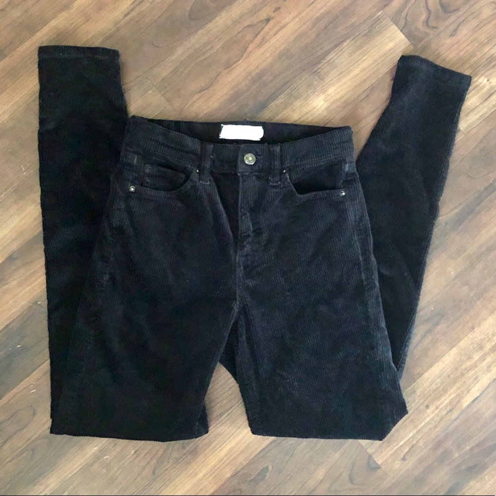 **SOLD** Topshop Jamie Corduroy Pants